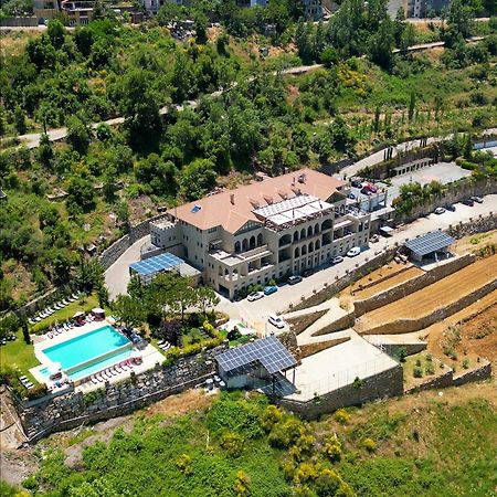 Cherry Blossom Boutique Hotel Bhamdoun Luaran gambar