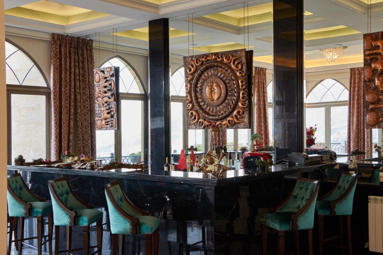 Cherry Blossom Boutique Hotel Bhamdoun Luaran gambar