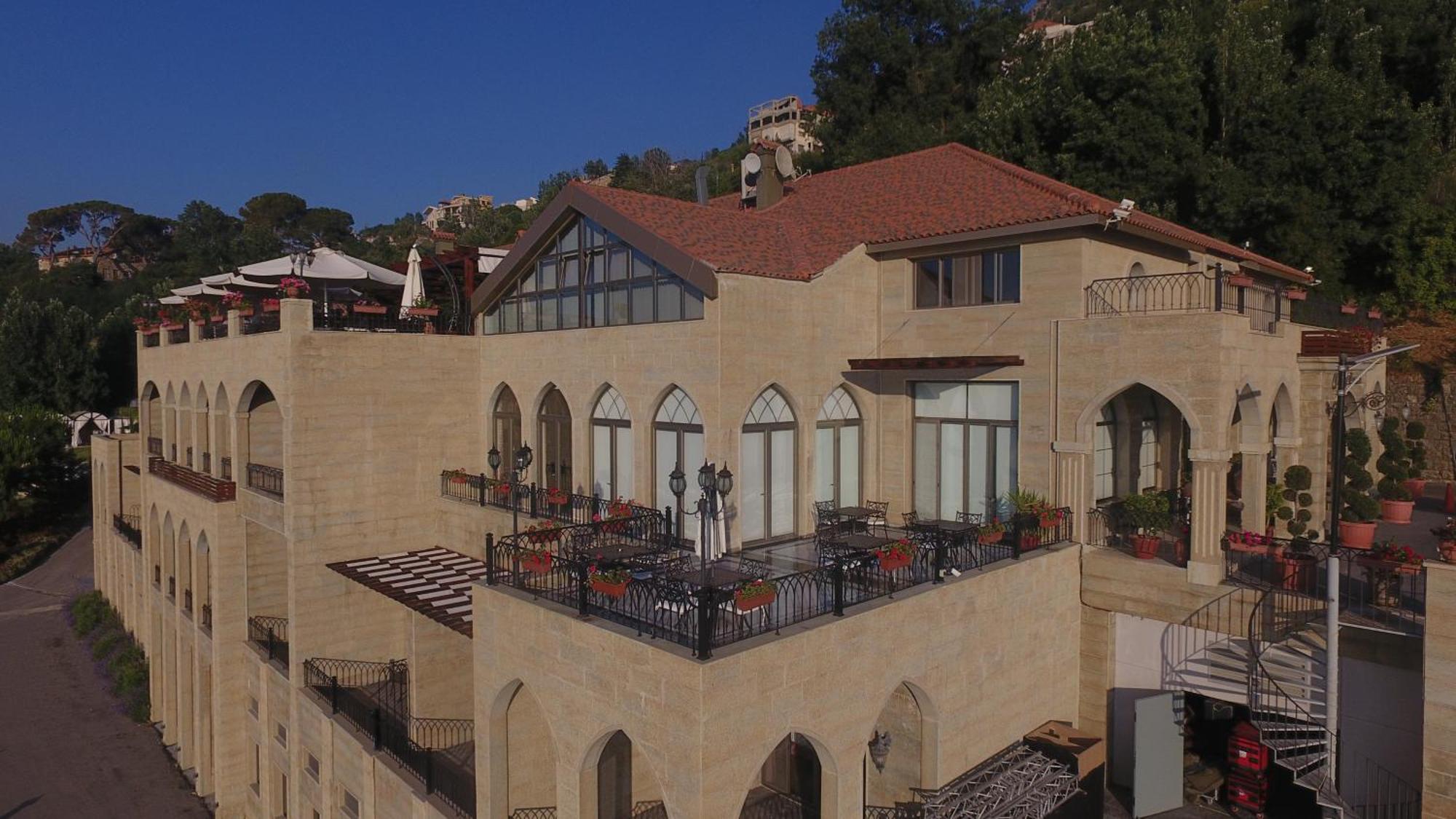 Cherry Blossom Boutique Hotel Bhamdoun Luaran gambar