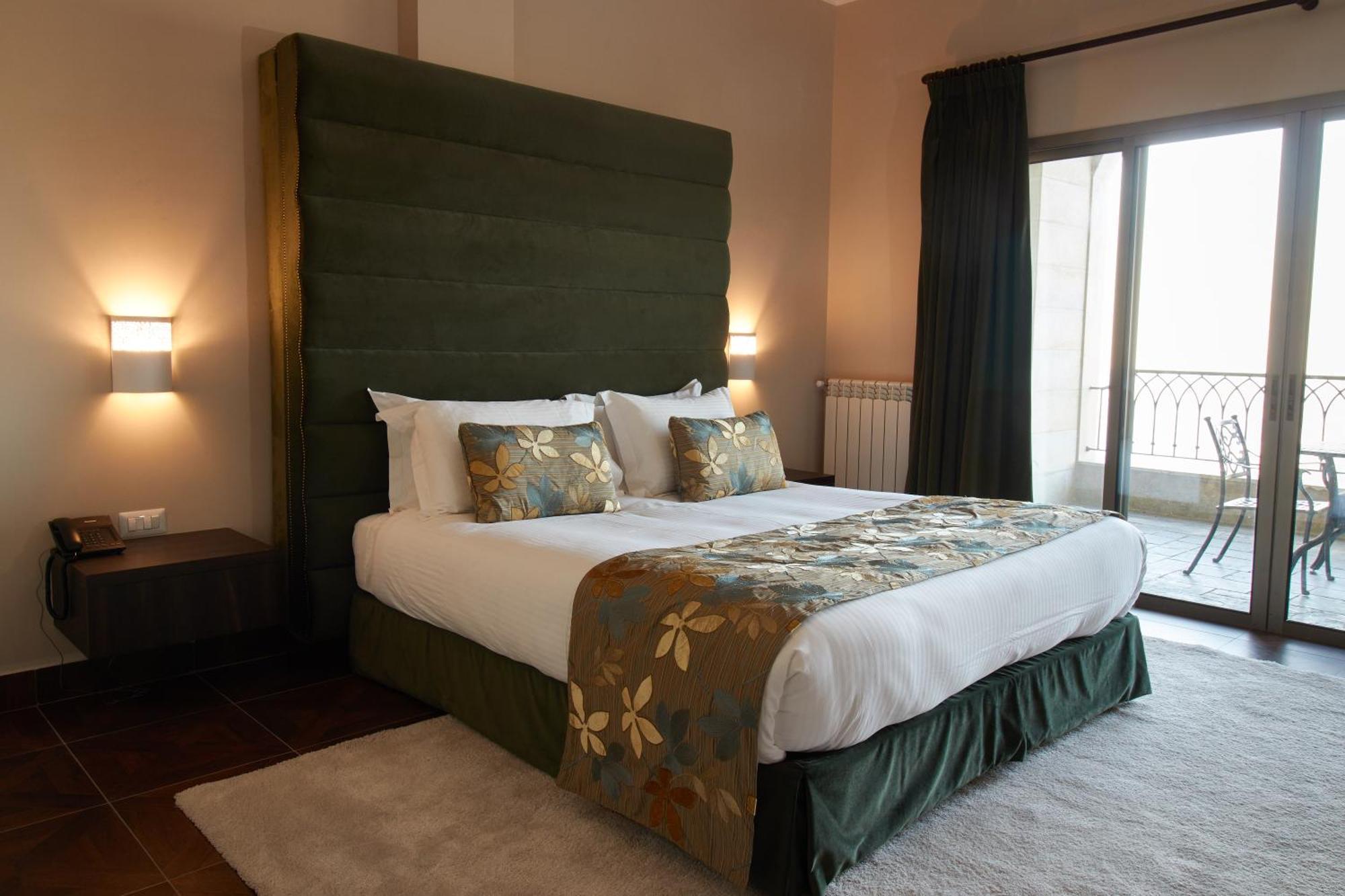 Cherry Blossom Boutique Hotel Bhamdoun Luaran gambar