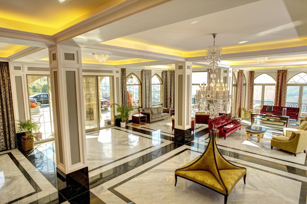 Cherry Blossom Boutique Hotel Bhamdoun Luaran gambar