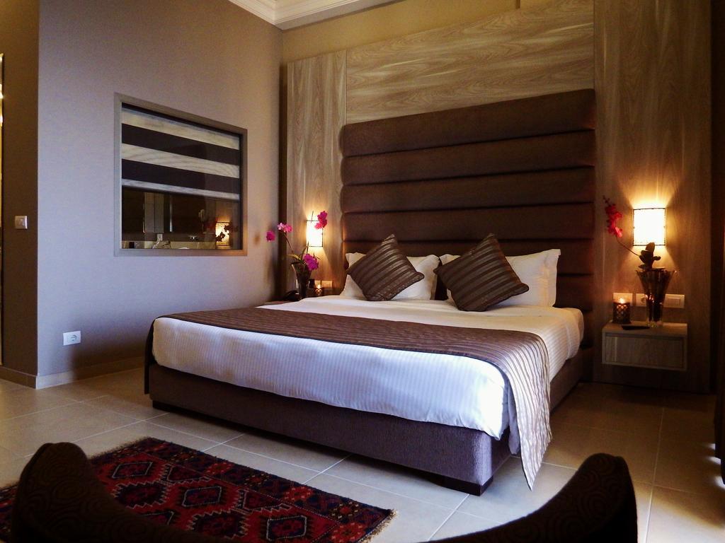 Cherry Blossom Boutique Hotel Bhamdoun Bilik gambar
