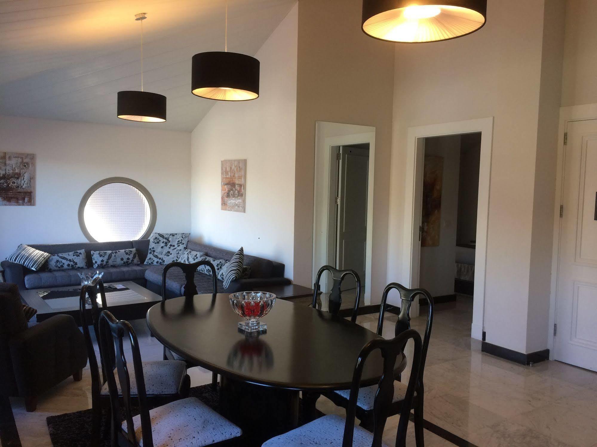 Cherry Blossom Boutique Hotel Bhamdoun Luaran gambar