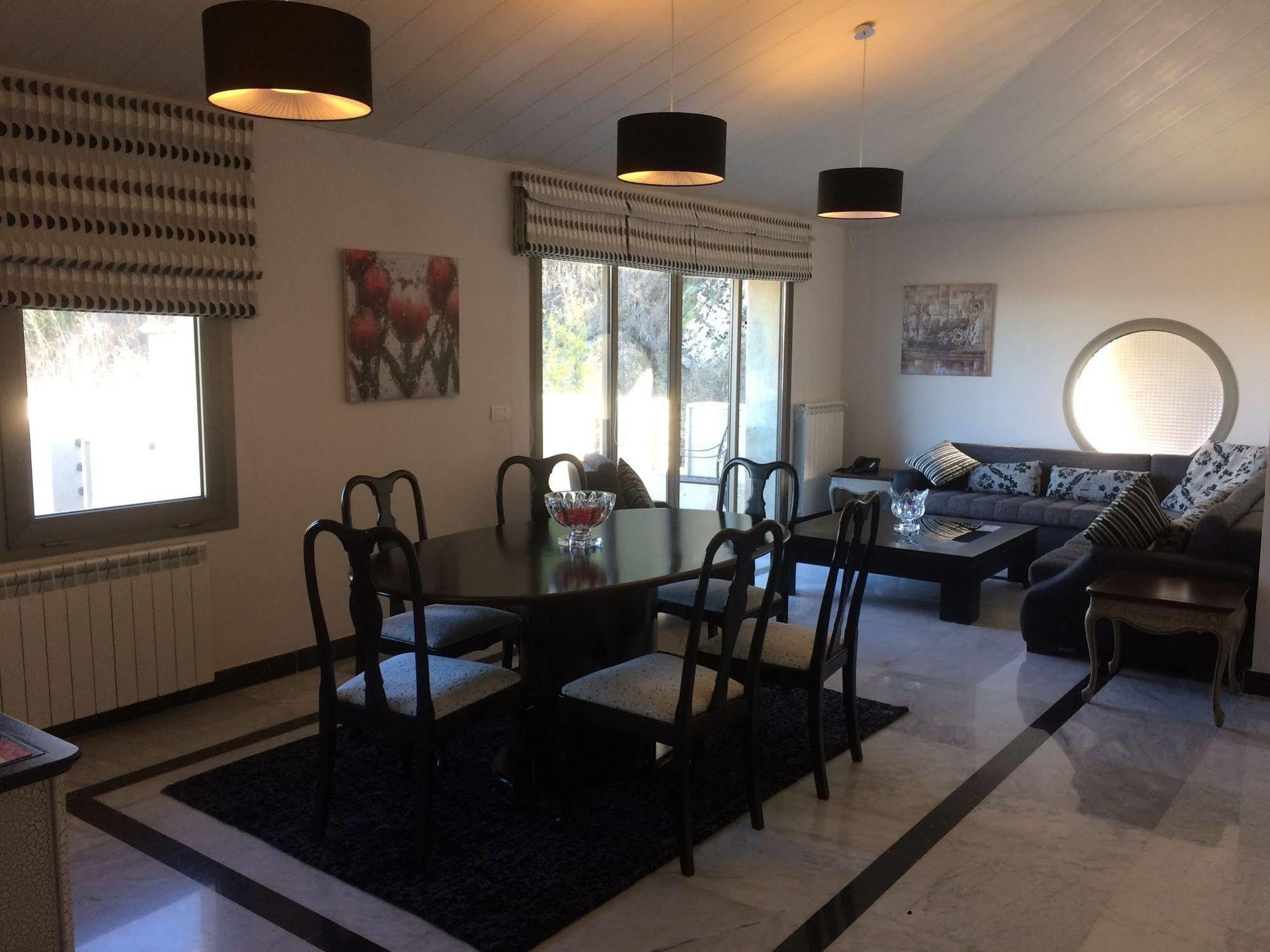 Cherry Blossom Boutique Hotel Bhamdoun Luaran gambar