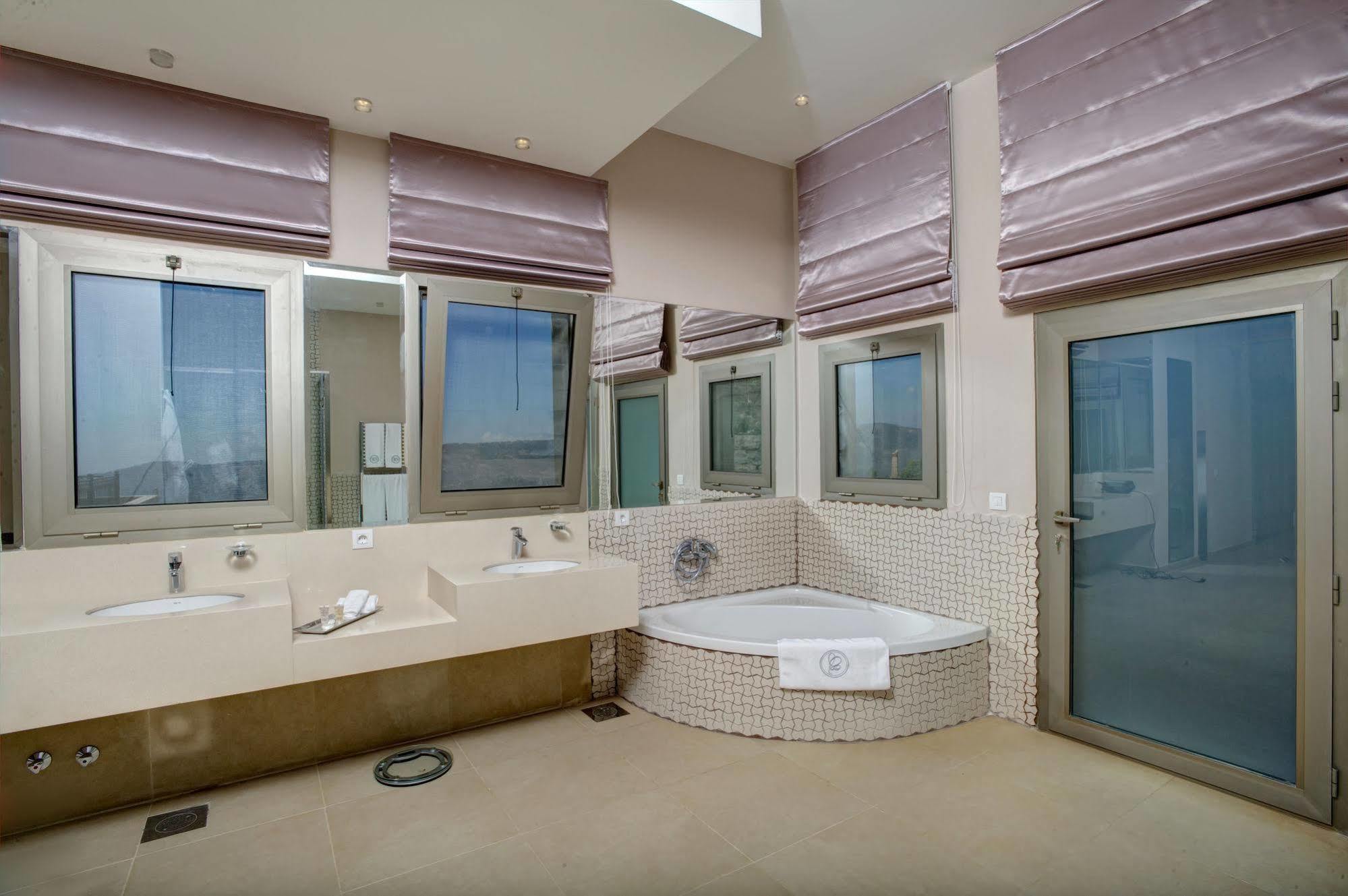 Cherry Blossom Boutique Hotel Bhamdoun Luaran gambar