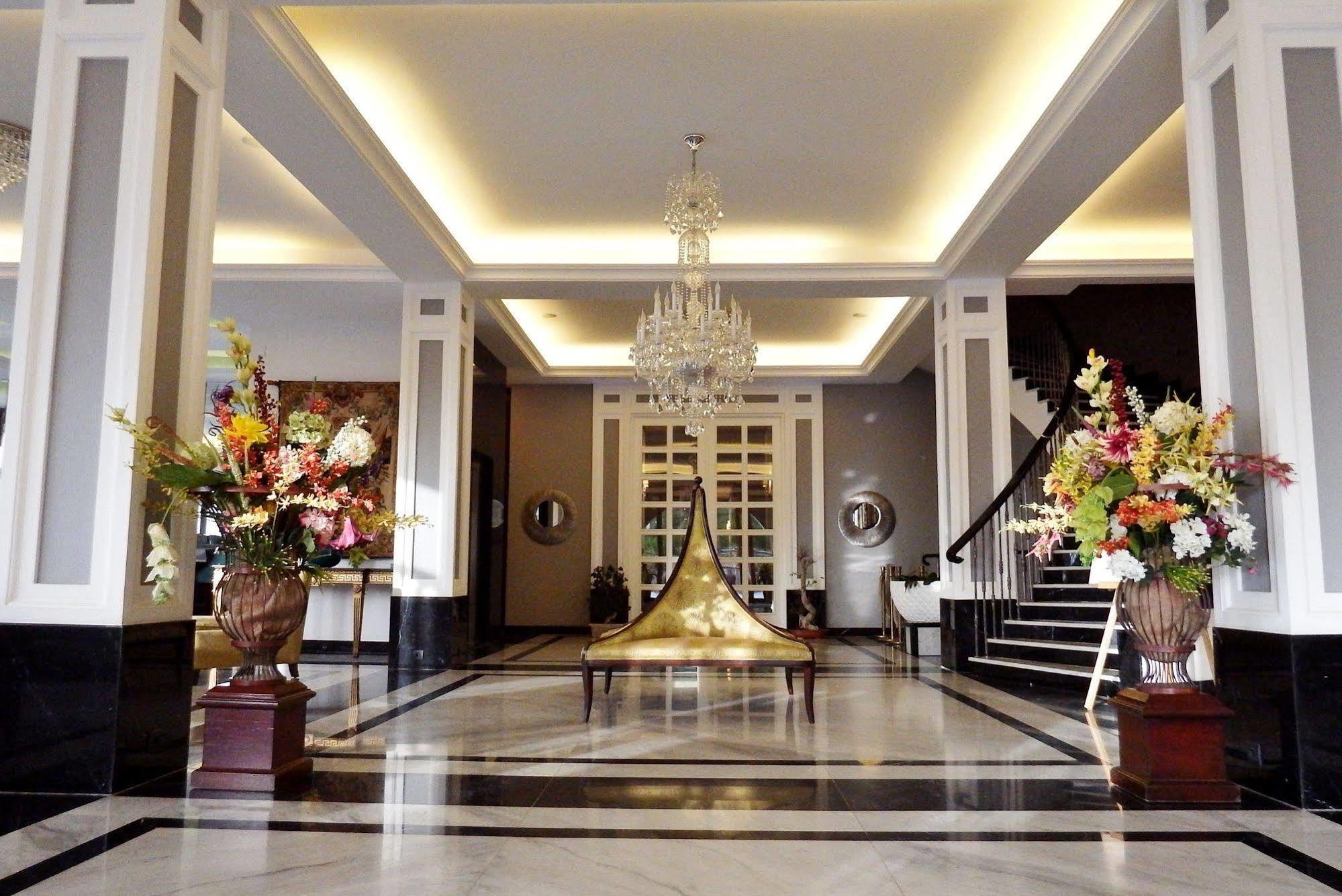 Cherry Blossom Boutique Hotel Bhamdoun Luaran gambar